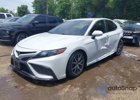 2022 Toyota Camry Se из США, поврежденный, VIN 4T1G11AK0NU036123